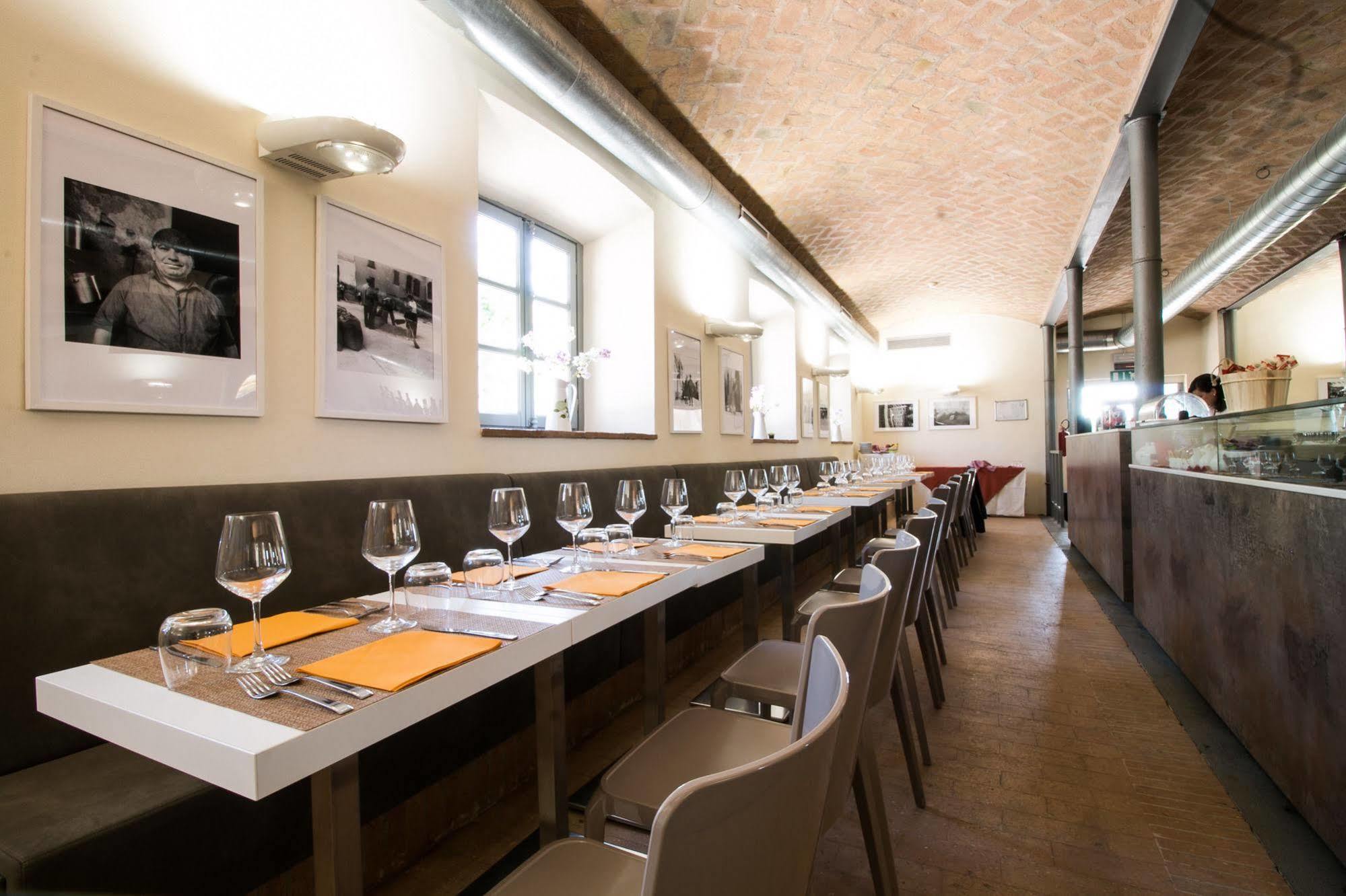 Locanda Abbazia Di Valserena - Csac Parma Kültér fotó