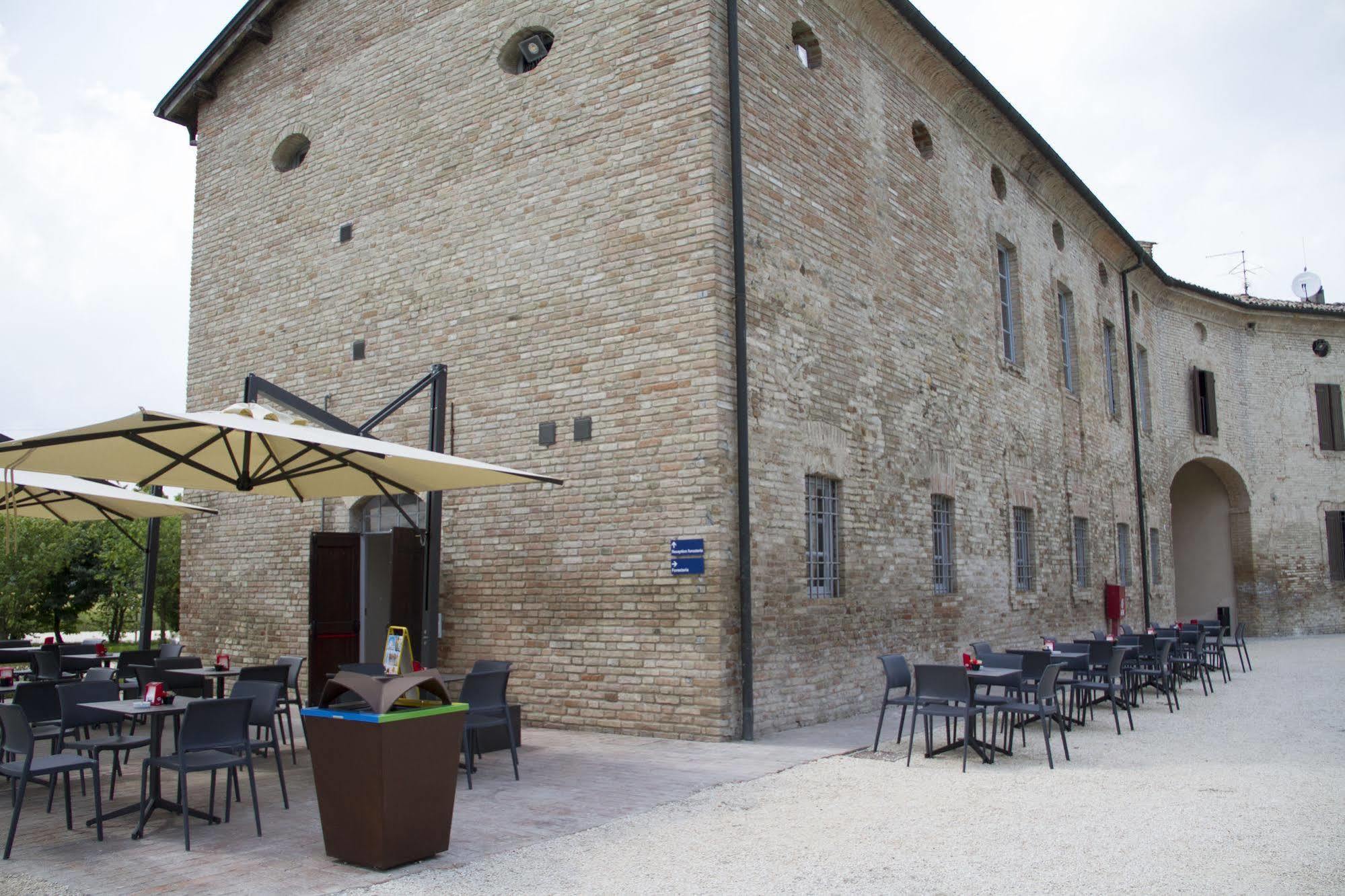 Locanda Abbazia Di Valserena - Csac Parma Kültér fotó
