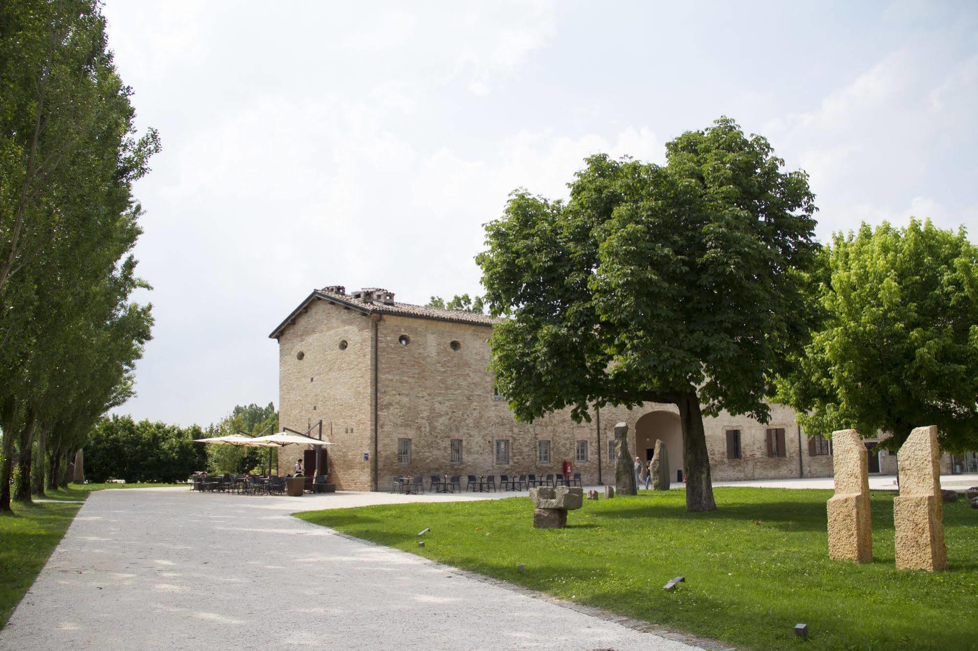 Locanda Abbazia Di Valserena - Csac Parma Kültér fotó