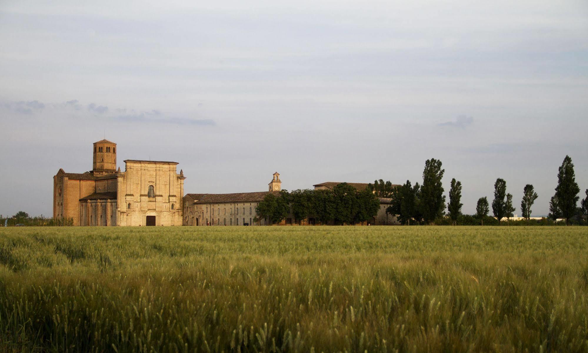 Locanda Abbazia Di Valserena - Csac Parma Kültér fotó